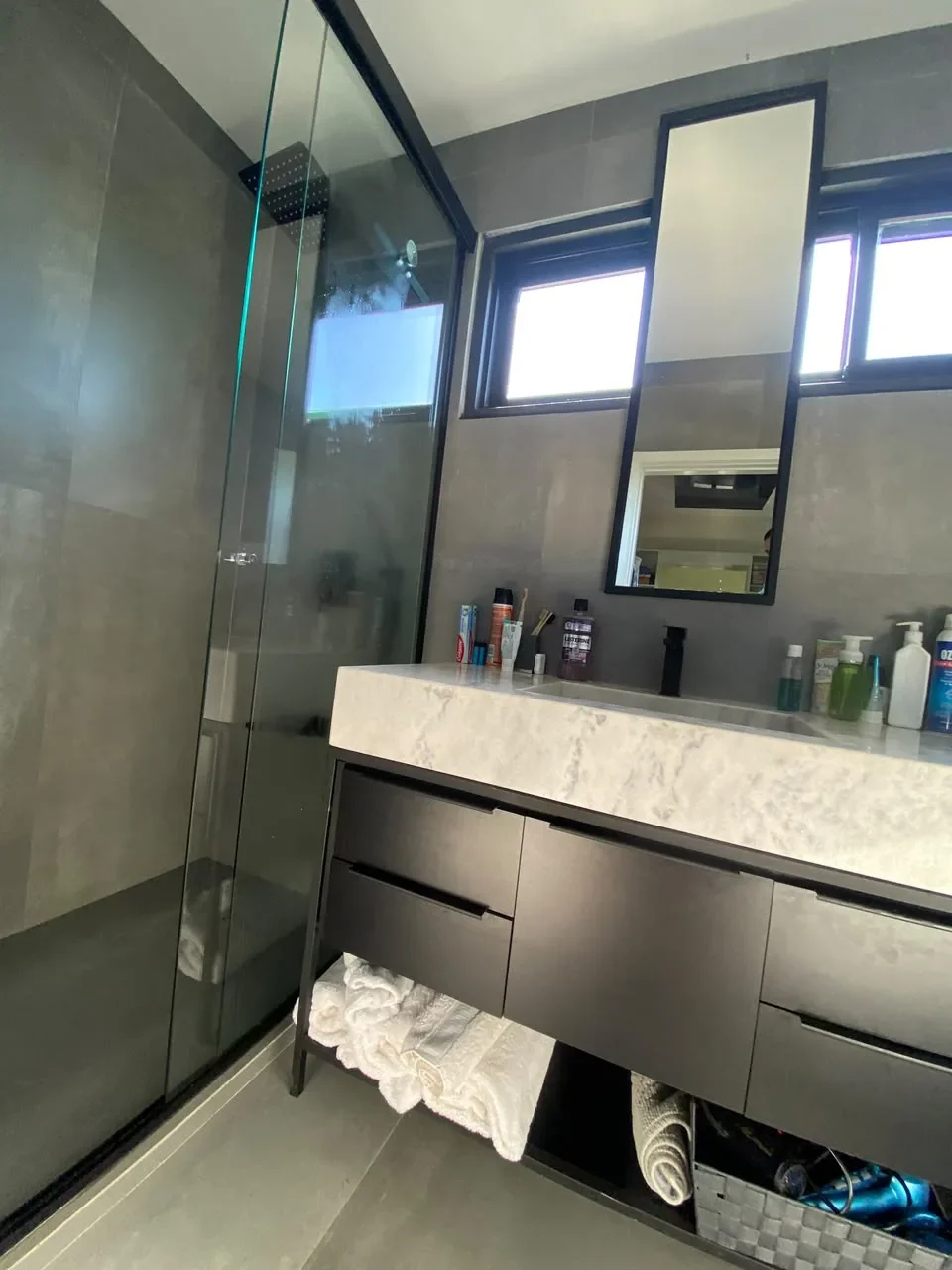 Baños y terminaciones en contenedor, Multitainer